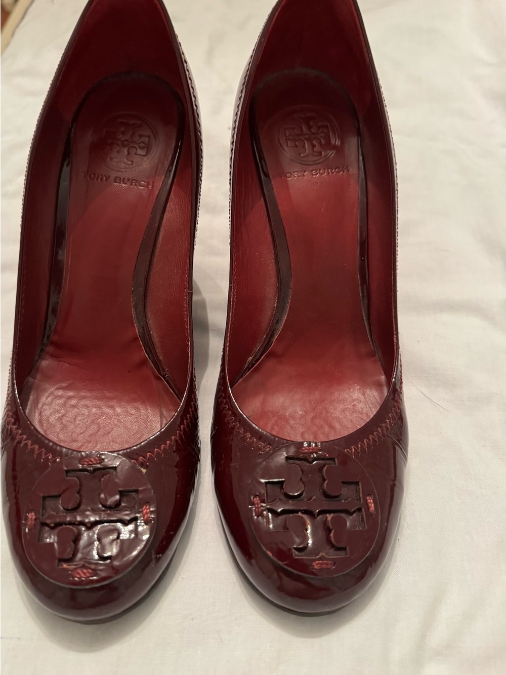 Tory Burch Burgundy Patent Leather Logo Wedged Pumps
